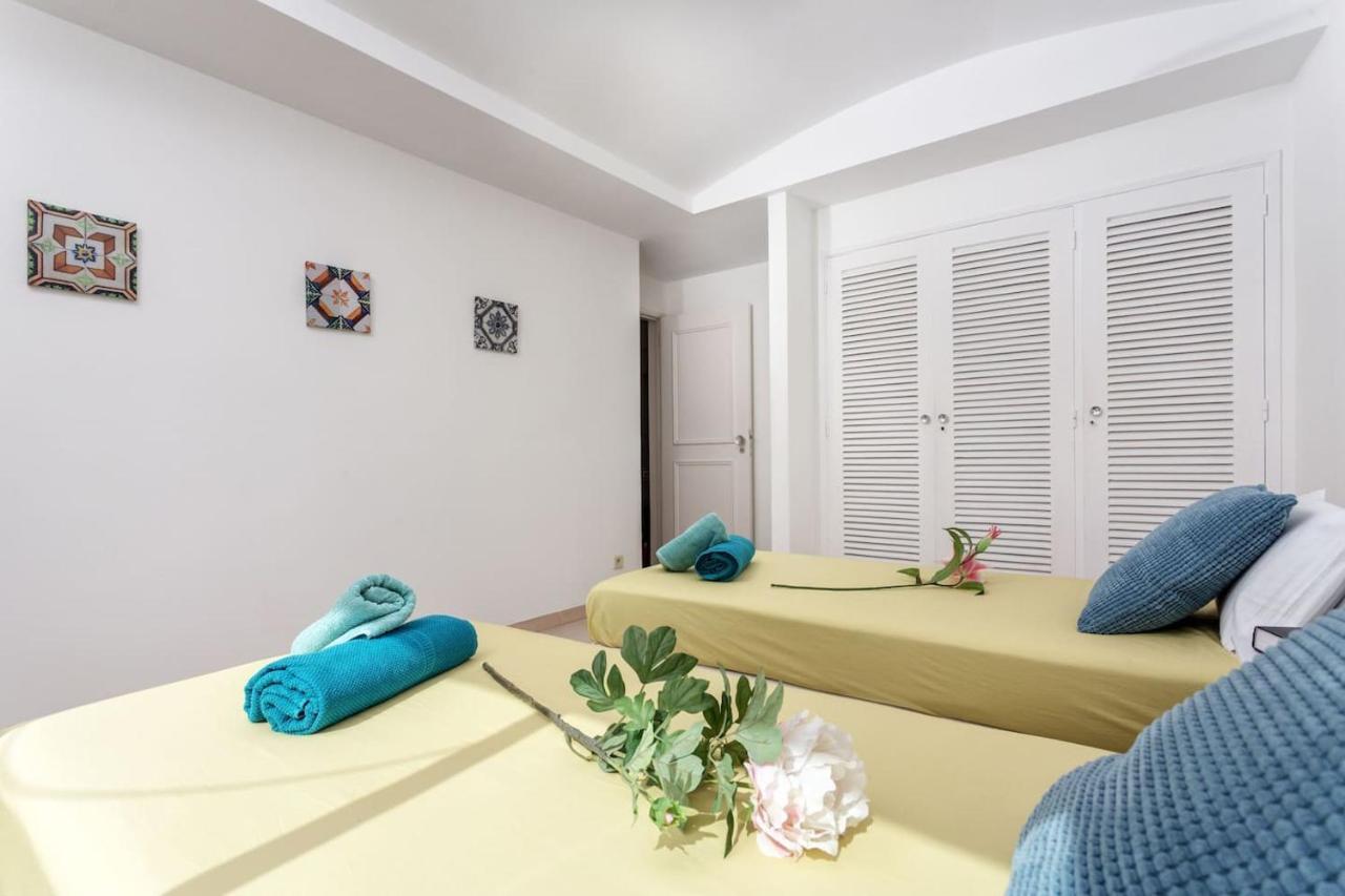 Marina Penthouse Faro Center Apartment Exterior photo